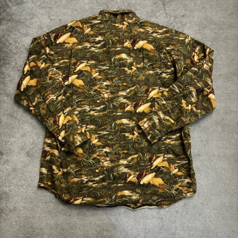 ❗️SOLD ❗️Banana Republic Safari Travel Cotton Flannel Button Down - Picture 2 of 7